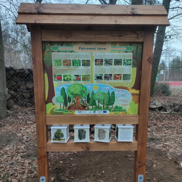 Tablica z treścią + kostki 1x4_dolne (4).jpg