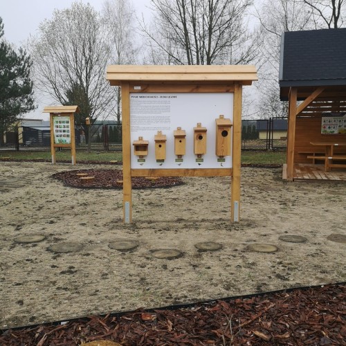 Tablica ptasie mieszkania (2).jpg